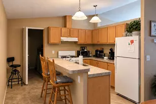 1048 Holly St, Bullhead City, AZ 86442 - Photo 11