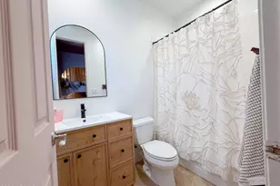 3818 E Crest Ln, Phoenix, AZ 85050 - Photo 27