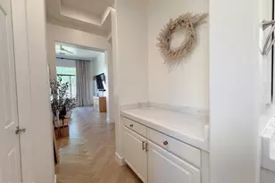 3818 E Crest Ln, Phoenix, AZ 85050 - Photo 13