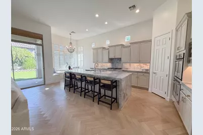 3818 E Crest Lane, Phoenix, AZ 85050 - Photo 5