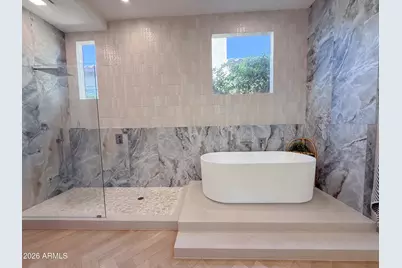 3818 E Crest Lane, Phoenix, AZ 85050 - Photo 17