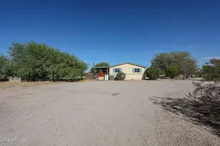 21716 W Narramore Rd, Buckeye, AZ 85326 - Photo 25