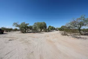 21716 W Narramore Rd, Buckeye, AZ 85326 - Photo 9