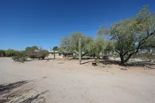 21716 W Narramore Rd, Buckeye, AZ 85326 - Photo 13