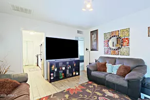 6414 N 65th Dr, Glendale, AZ 85301 - Photo 17