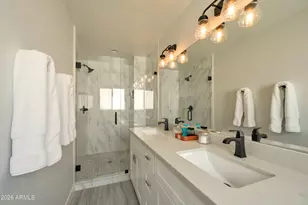 3802 E Heatherbrae Dr, Phoenix, AZ 85018 - Photo 15