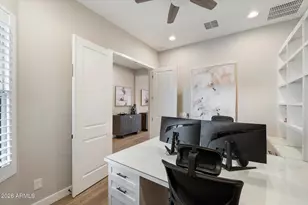 3437 E Daley Ln, Phoenix, AZ 85050 - Photo 19