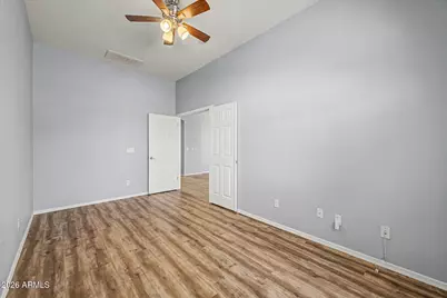 7233 W Paradise Lane, Peoria, AZ 85382 - Photo 11
