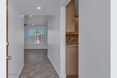 5736 N 32nd Drive, Phoenix, AZ 85017 - Photo 5