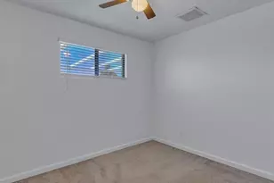 5736 N 32nd Dr, Phoenix, AZ 85017 - Photo 17