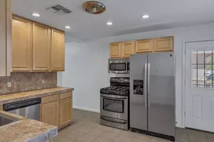 5736 N 32nd Dr, Phoenix, AZ 85017 - Photo 7