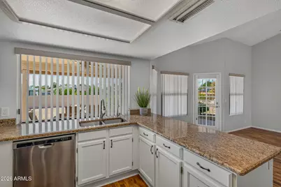 19708 N 98th Lane, Peoria, AZ 85382 - Photo 35