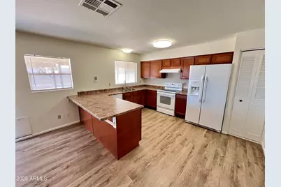 2043 E Jerome Avenue, Mesa, AZ 85204 - Photo 7