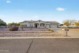 9468 W Bartle Dr, Casa Grande, AZ 85194 - Photo 5