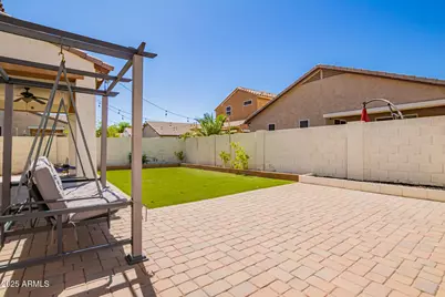 2249 W Betty Elyse Lane, Phoenix, AZ 85023 - Photo 31
