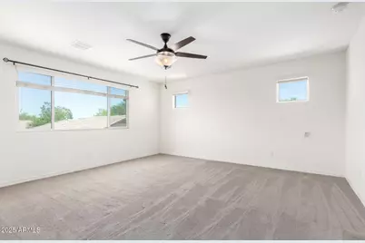 2249 W Betty Elyse Lane, Phoenix, AZ 85023 - Photo 13
