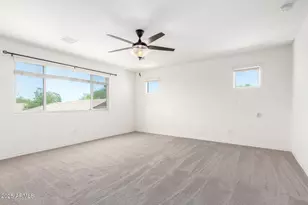 2249 W Betty Elyse Ln, Phoenix, AZ 85023 - Photo 13