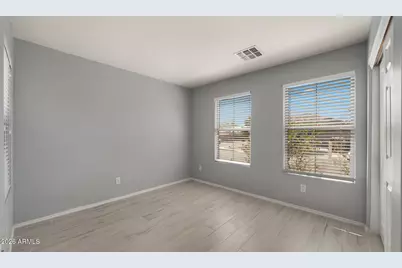 3510 W Quail Track Drive, Phoenix, AZ 85083 - Photo 21
