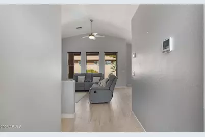 3510 W Quail Track Drive, Phoenix, AZ 85083 - Photo 15