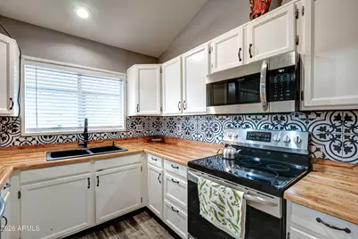 6926 W Sunnyside Drive, Peoria, AZ 85345 - Photo 13