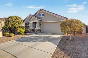 18693 W Mescal St, Surprise, AZ 85388 - Photo 3