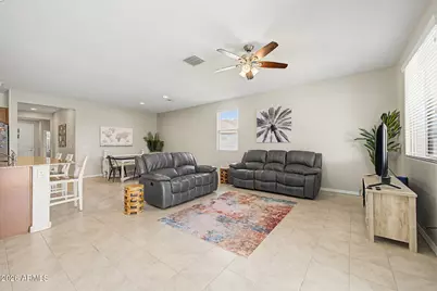 18693 W Mescal Street, Surprise, AZ 85388 - Photo 11