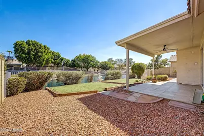 405 W Primoroso Drive, Gilbert, AZ 85233 - Photo 25
