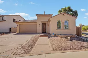 295 W Lantana Pl, Chandler, AZ 85248 - Photo 1