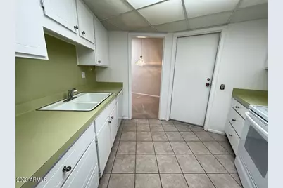 16810 N Boswell Boulevard, Sun City, AZ 85351 - Photo 7