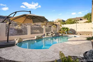 276 E Ashurst Dr, Phoenix, AZ 85048 - Photo 33