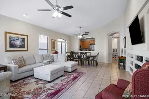 276 E Ashurst Dr, Phoenix, AZ 85048 - Photo 9