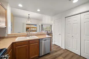 19700 N 76th St, Scottsdale, AZ 85255 - Photo 11