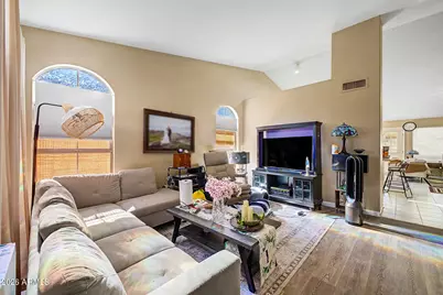8270 W Voltaire Avenue, Peoria, AZ 85381 - Photo 5