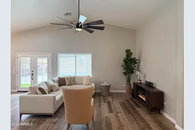 1709 S 123rd Drive, Avondale, AZ 85323 - Photo 3