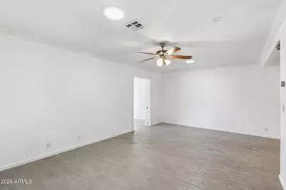4208 E Wilshire Drive, Phoenix, AZ 85008 - Photo 11