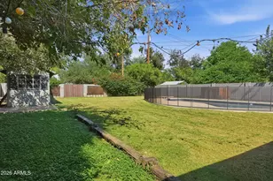 4208 E Wilshire Dr, Phoenix, AZ 85008 - Photo 29