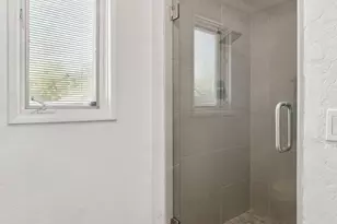 4208 E Wilshire Dr, Phoenix, AZ 85008 - Photo 19