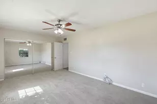 4208 E Wilshire Dr, Phoenix, AZ 85008 - Photo 23