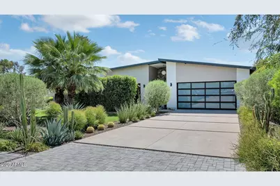 75 E Griswold Road, Phoenix, AZ 85020 - Photo 1
