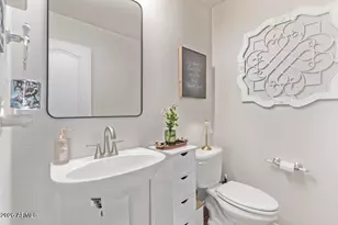 15935 N 171st Ln, Surprise, AZ 85388 - Photo 9