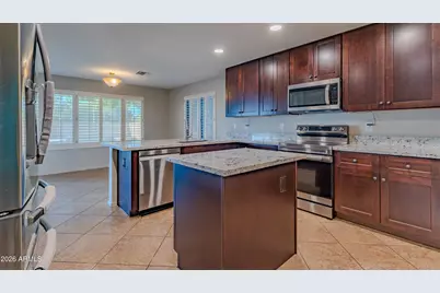 6919 W Via Del Sol Drive, Glendale, AZ 85310 - Photo 15