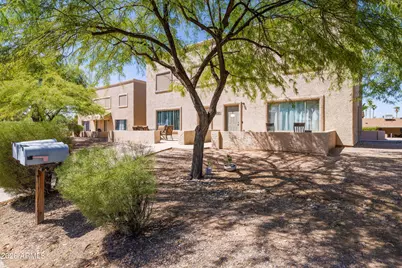 1407 N Gilbert Avenue, Casa Grande, AZ 85122 - Photo 1