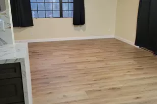 8888 N 47th Ave, Glendale, AZ 85302 - Photo 5