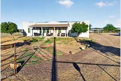 1851 S Corrales Road, Casa Grande, AZ 85193 - Photo 1