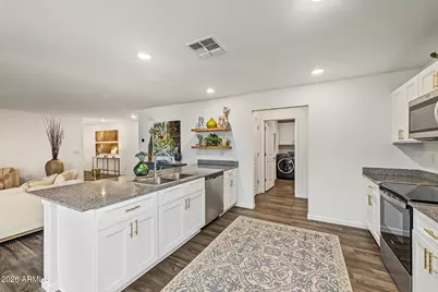 910 Logan Way, Wickenburg, AZ 85390 - Photo 9