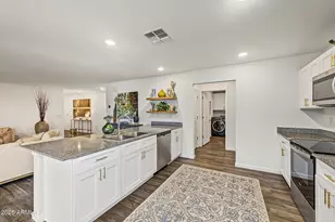 910 Logan Wy, Wickenburg, AZ 85390 - Photo 9