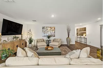 910 Logan Way, Wickenburg, AZ 85390 - Photo 7