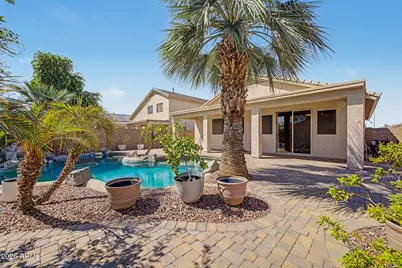 17045 W Halifax Lane, Surprise, AZ 85374 - Photo 21