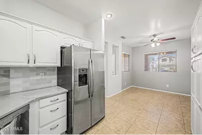 17045 W Halifax Lane, Surprise, AZ 85374 - Photo 5