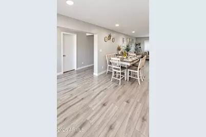 8151 W Turney Avenue, Phoenix, AZ 85033 - Photo 9